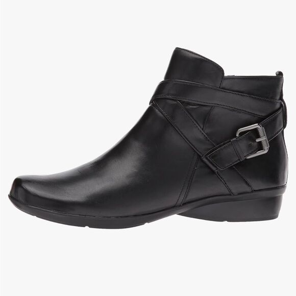 Naturalizer Cassandra Leather Booties! - Picture 3 of 10